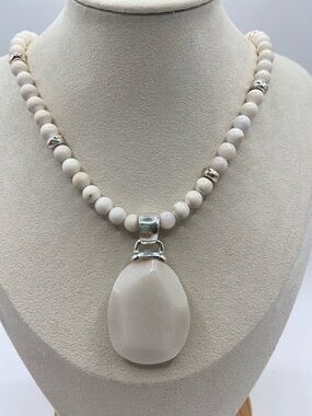 Talbots White Silver Tone Genuine Gemstone Pendant Necklace 16”L W/ 2 1/2” Ext